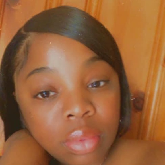 Meet your Posher, Takeisha - Picture 1 of 1